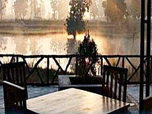 Tiger Lagoon Hotel Bandhavgarh National Park Esterno foto